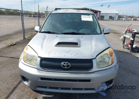 2004 Toyota Rav4 из США, поврежденный, VIN JTEGD20V540021356